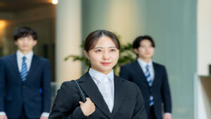 必ず無料相談会か初回授業に参加する