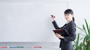 内定コーチングの講師