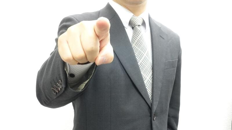 怪しい就活塾に共通するやばい勧誘方法